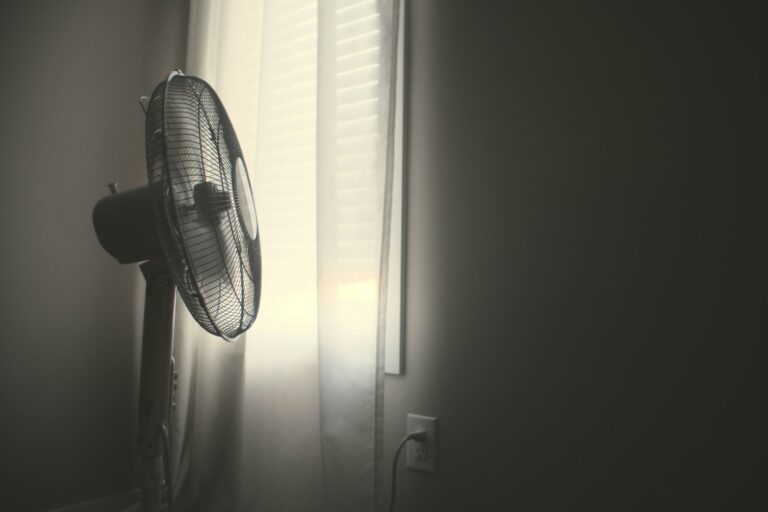 andrew-george-npImOWRVWyg-unsplash